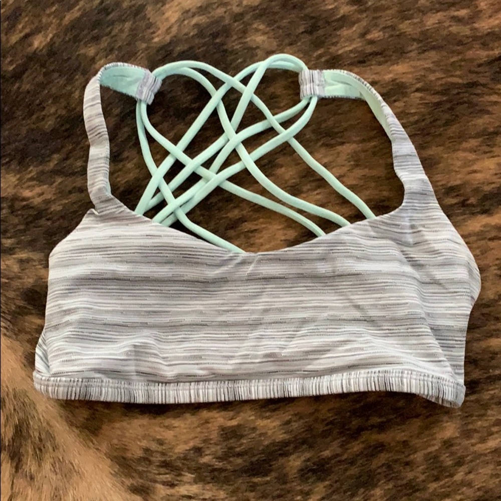 Sports bra